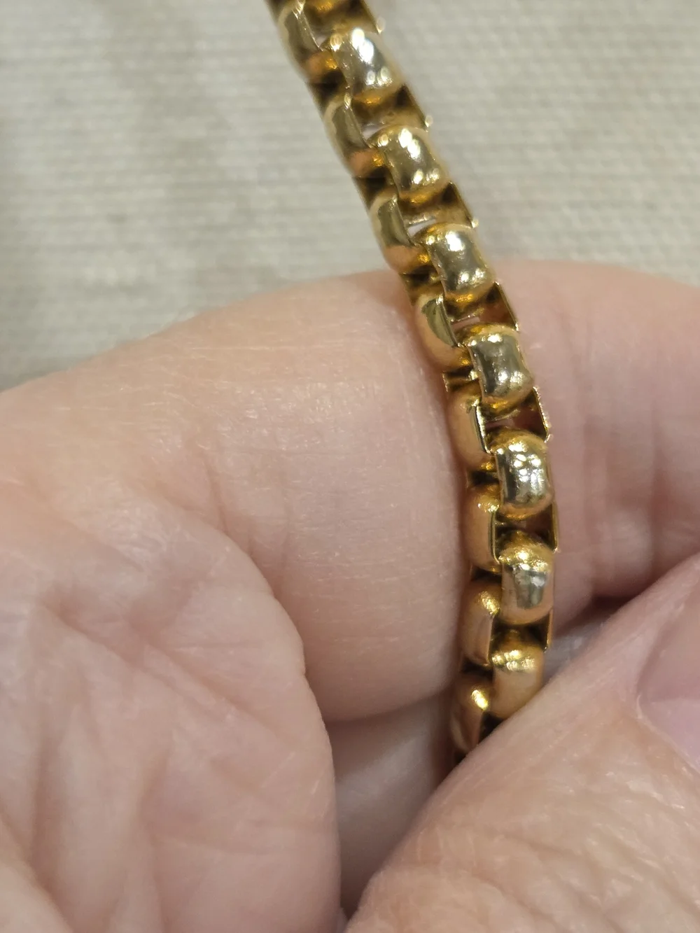 Signed elegant gold