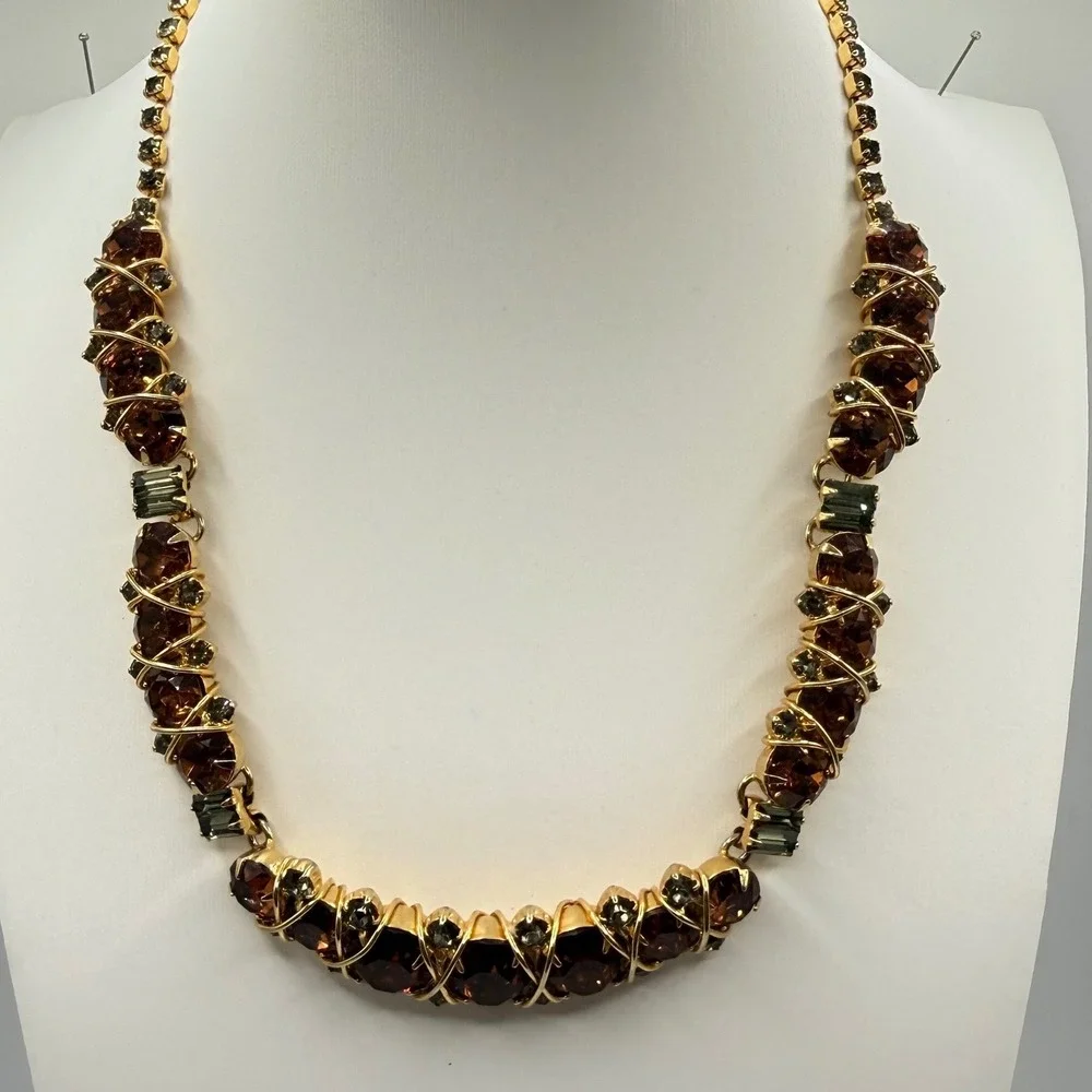 Hattie Carnegie Vintage Orange Smokey Gray Rhinestone Gold‎ Tone Collar Necklace