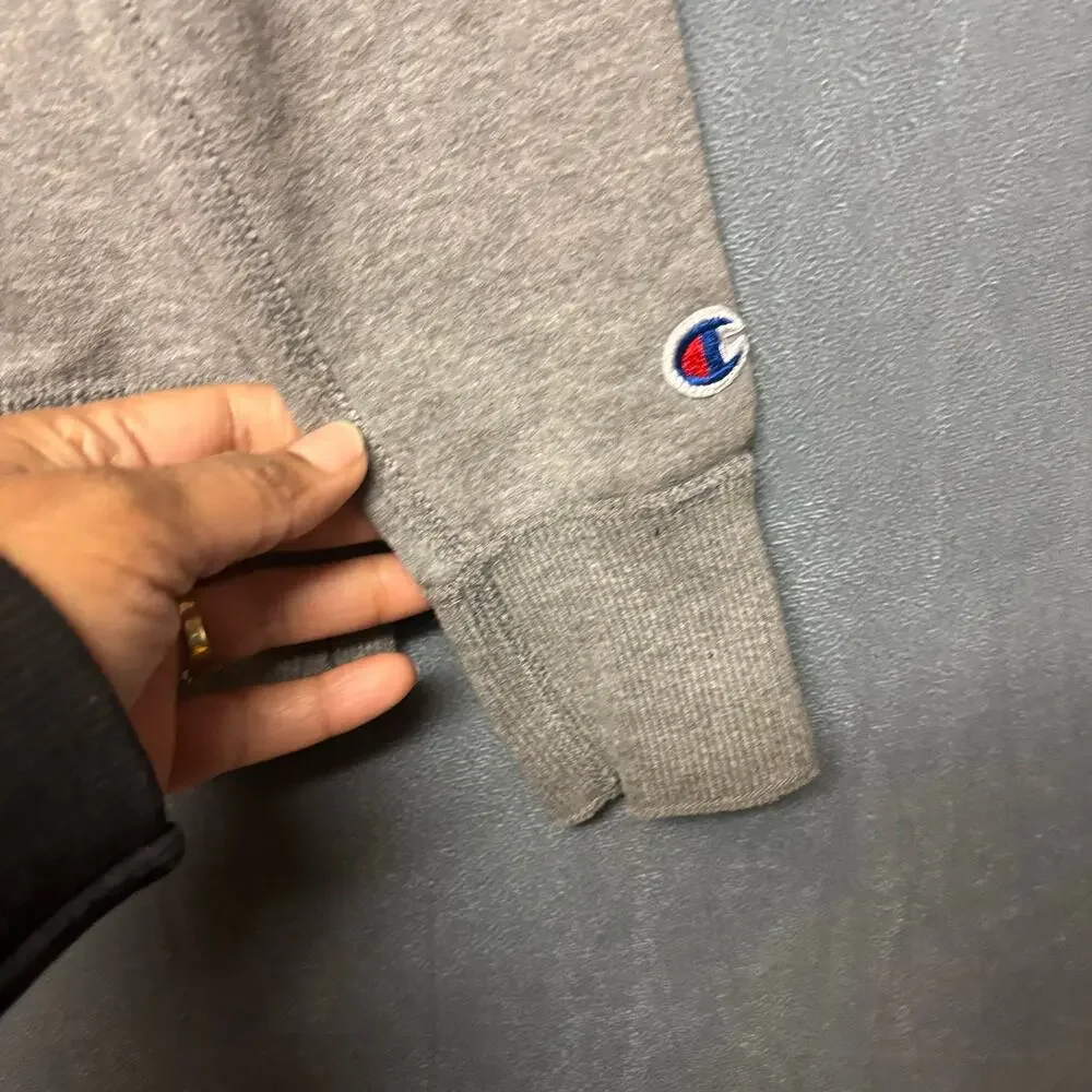 Champion follow me