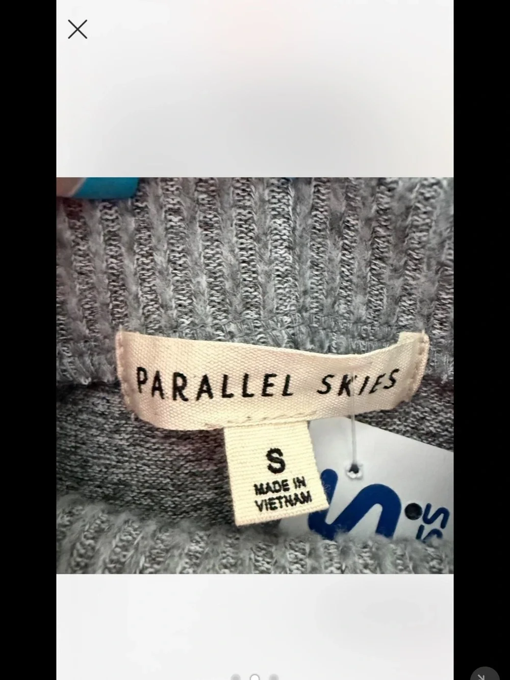Parralel skies soft gray