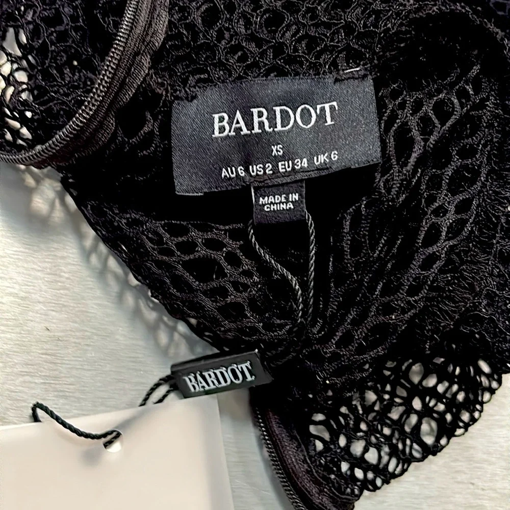 Bardot nice stretch