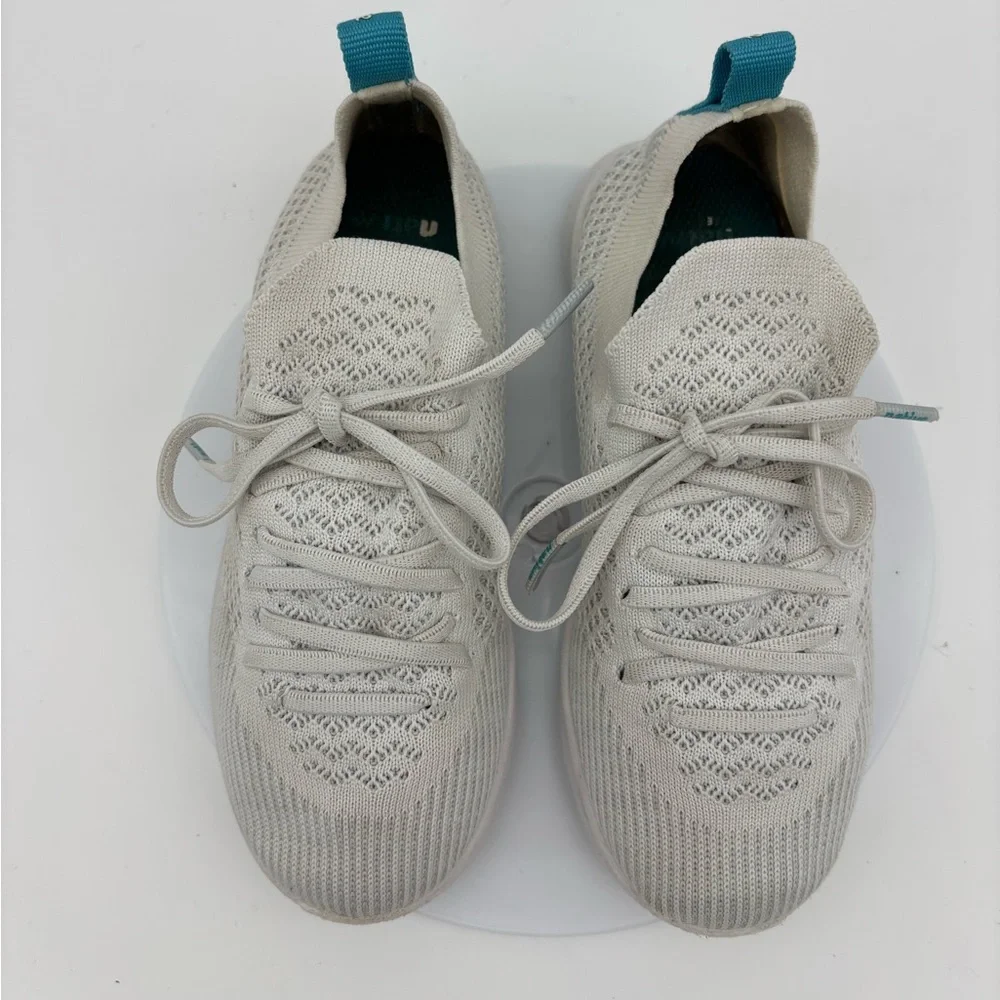 Native kids white