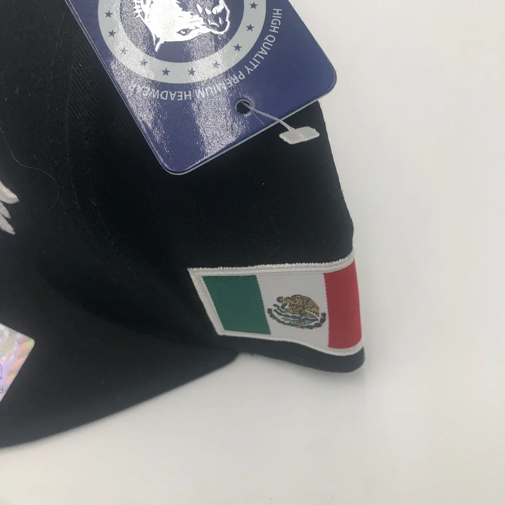 Snap mexican hat