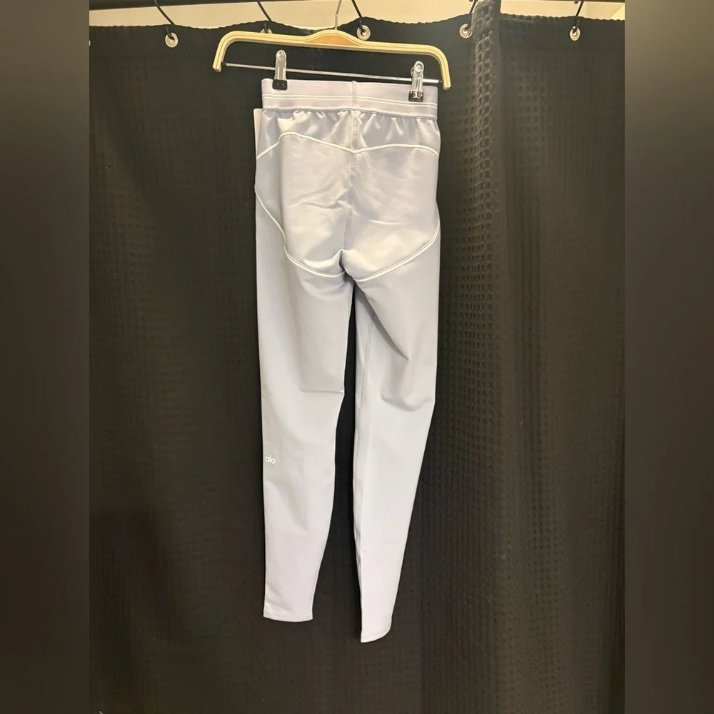 ALO Yoga nwt xxs