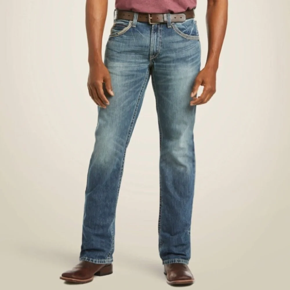 Ariat new tag