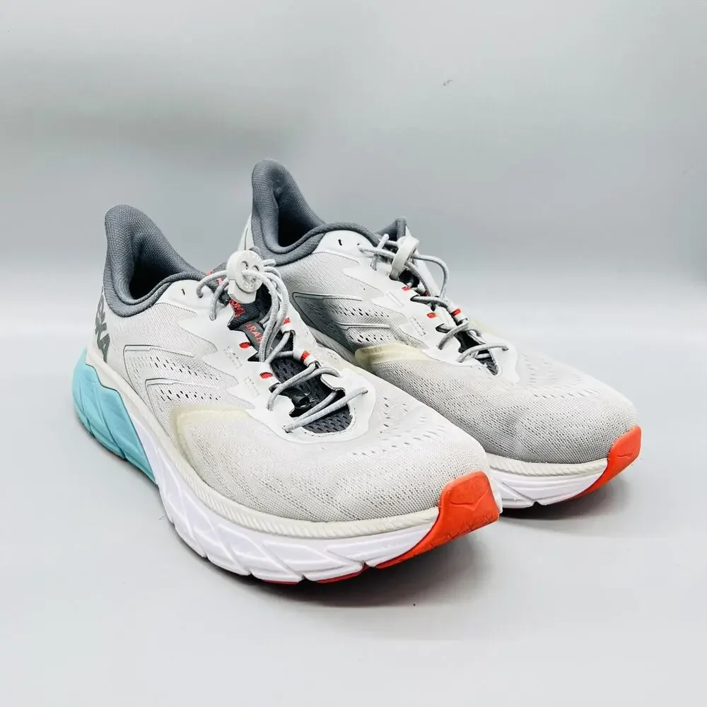 Hoka One One hoka one