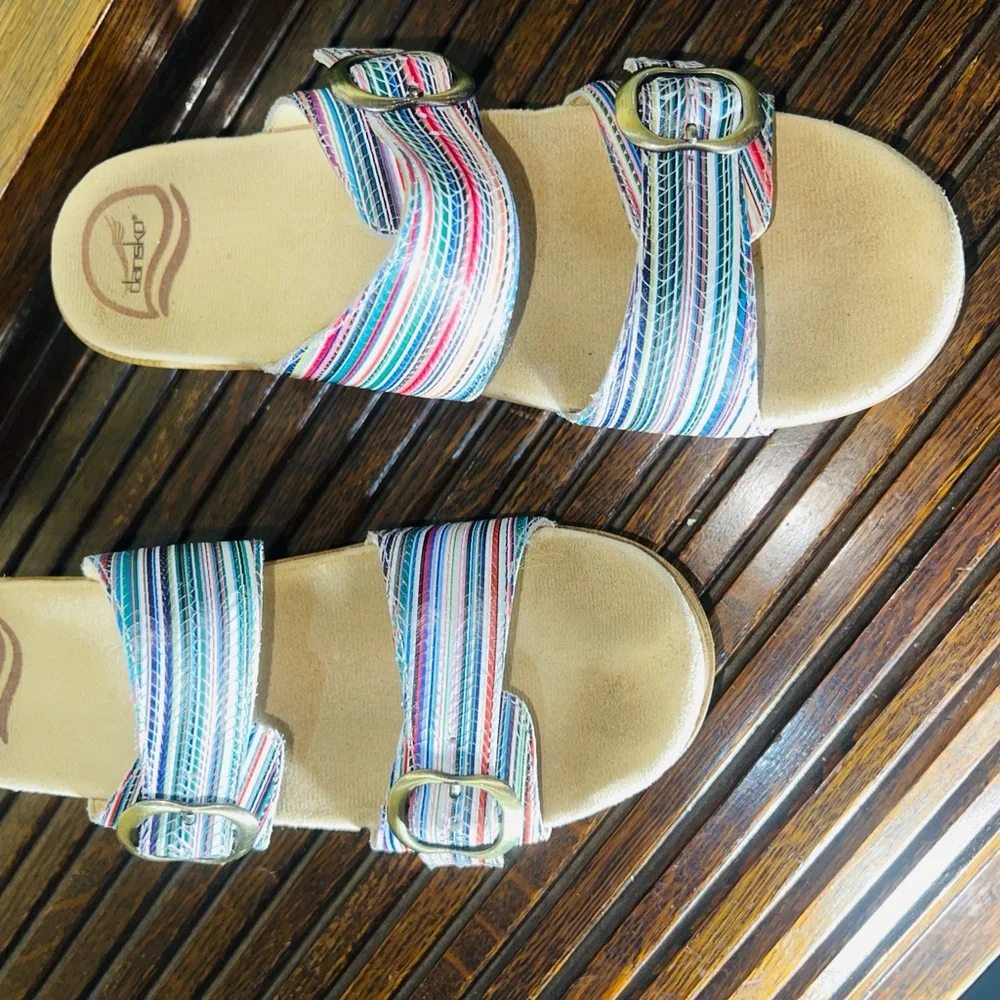 Dansko step into