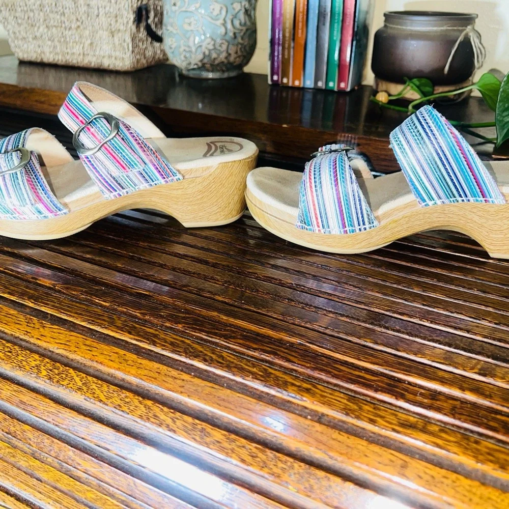 Dansko step into