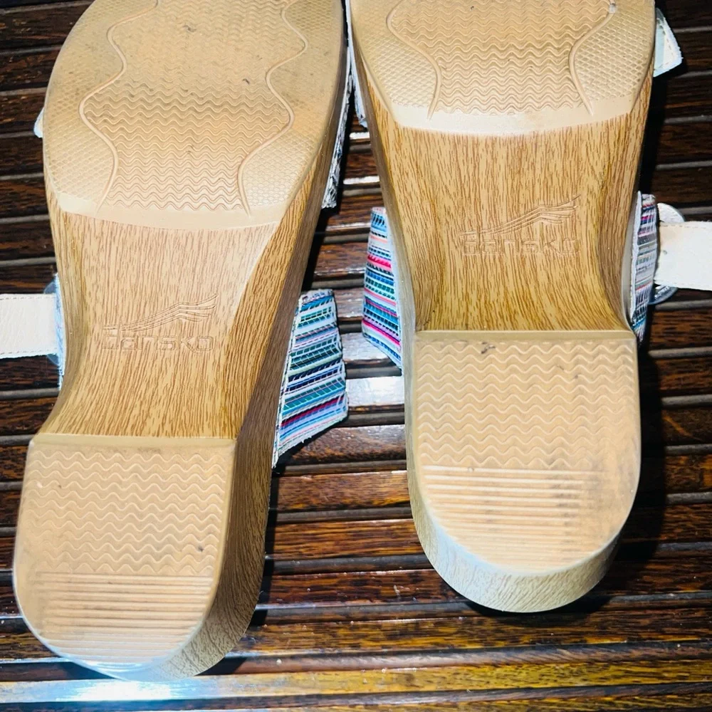 Dansko step into
