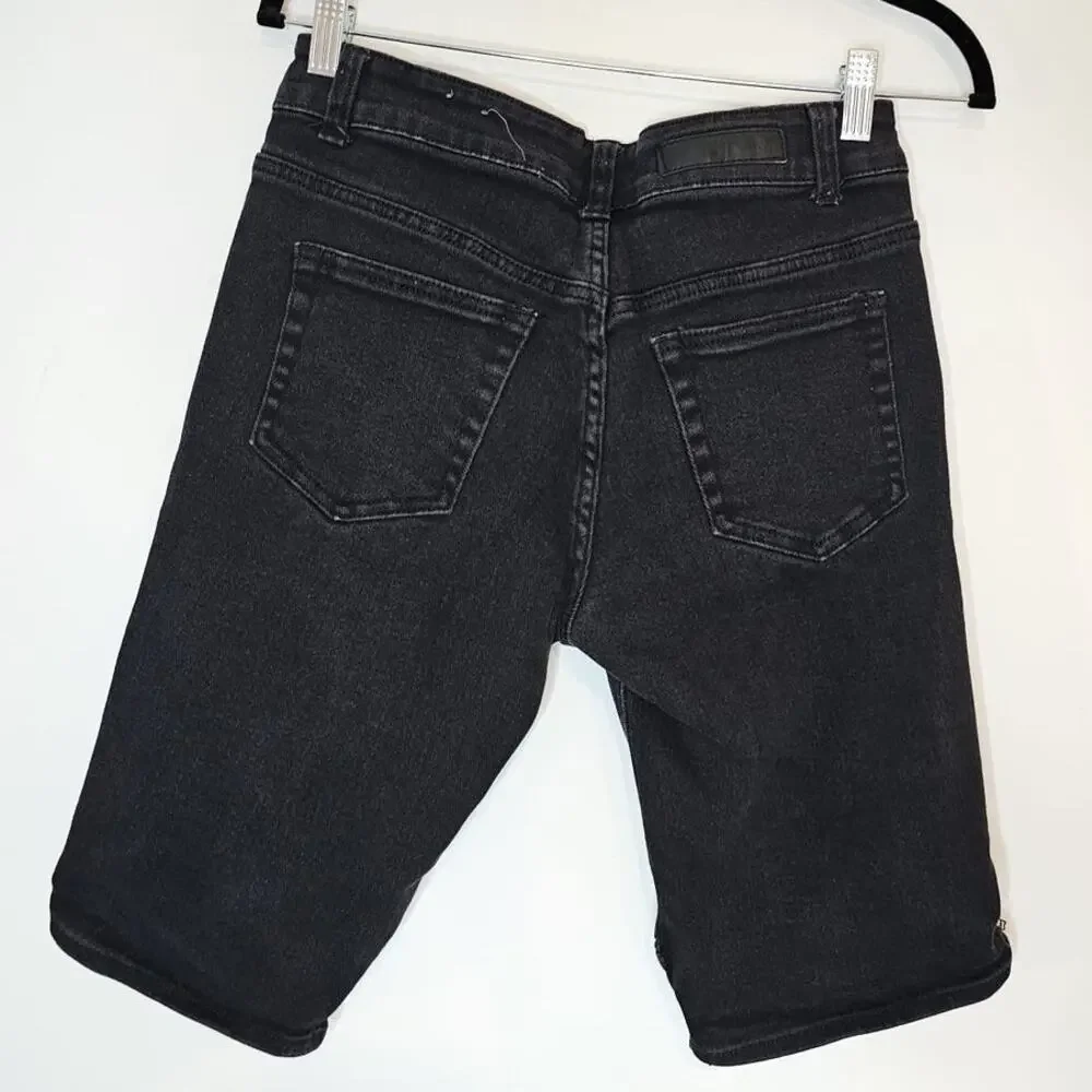 Black label jean