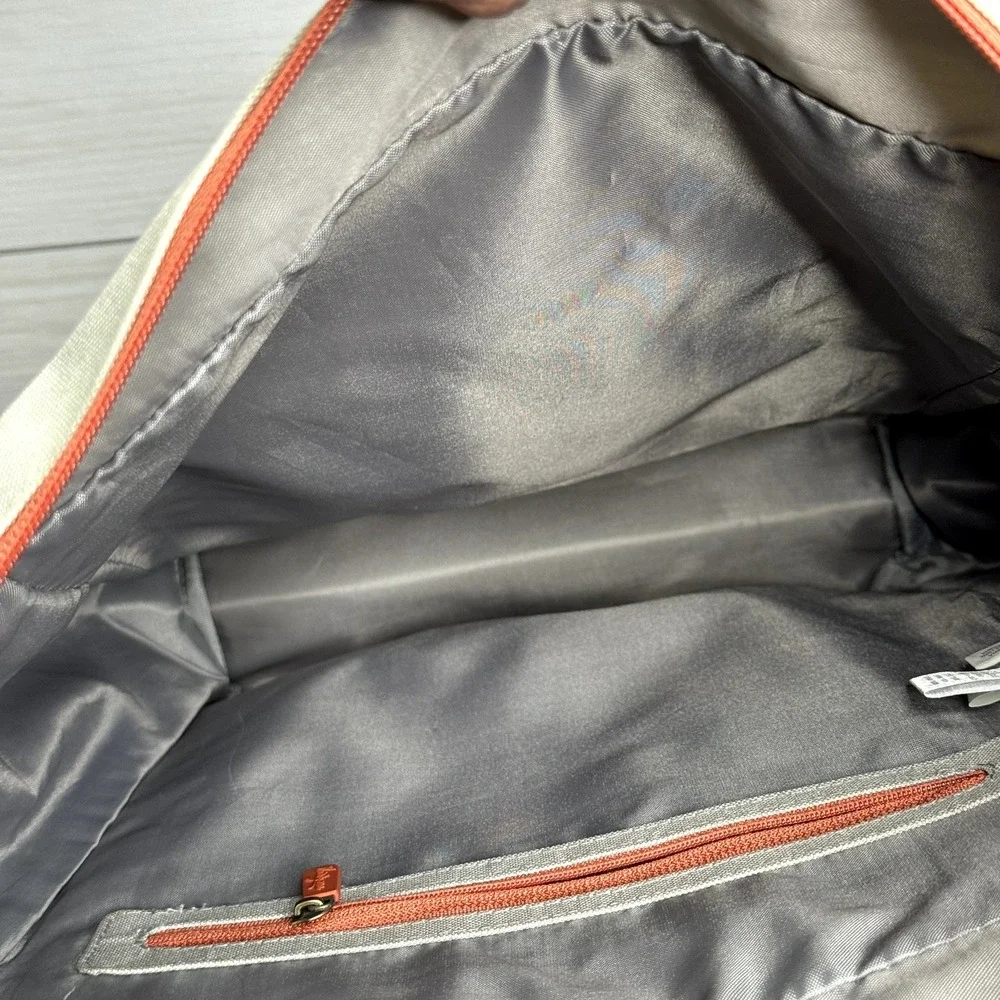 thirty-one defines pop details