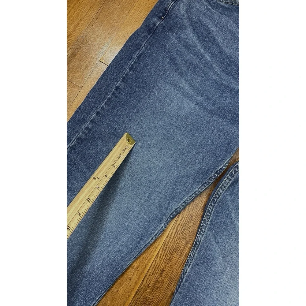 Levis product pair