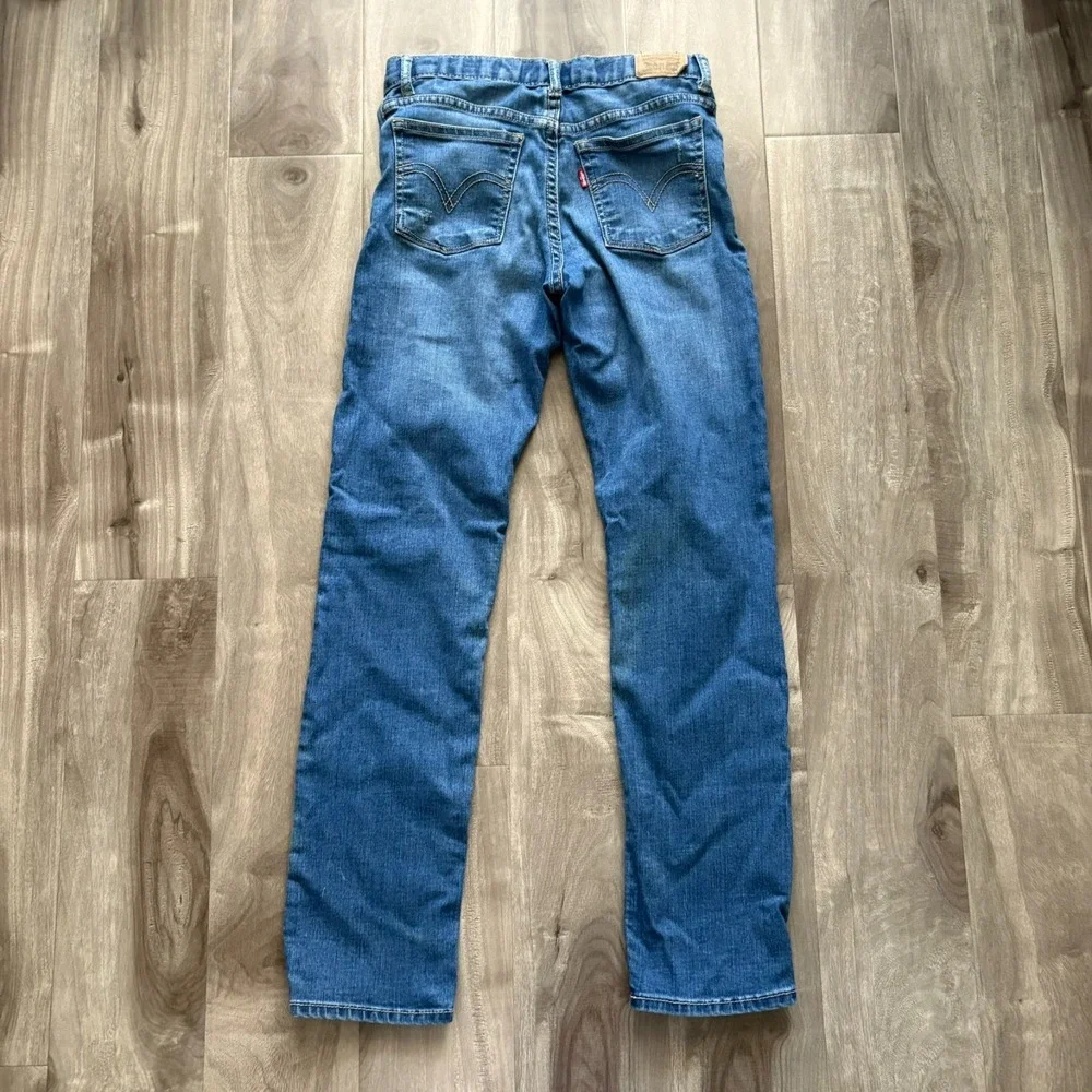 Levis brand levi