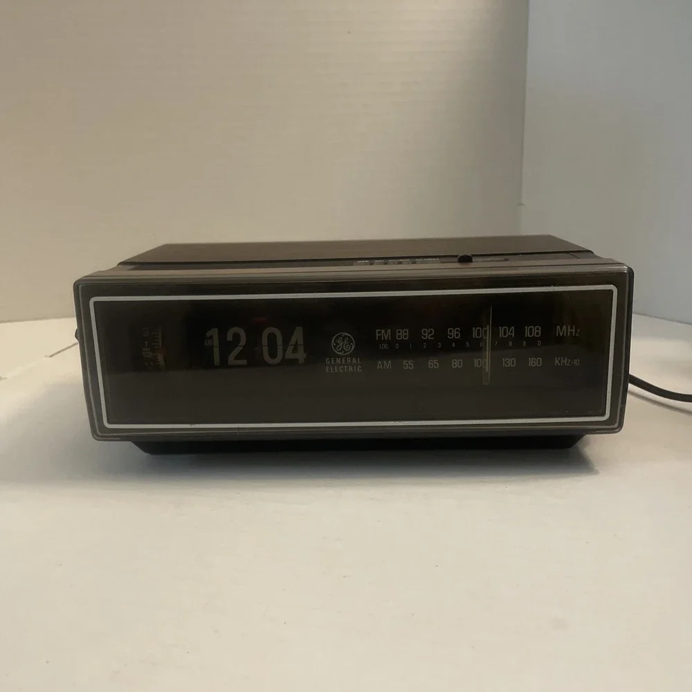 General Electric clock great