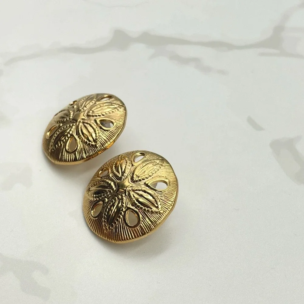 The Unbranded Brand vtg gold