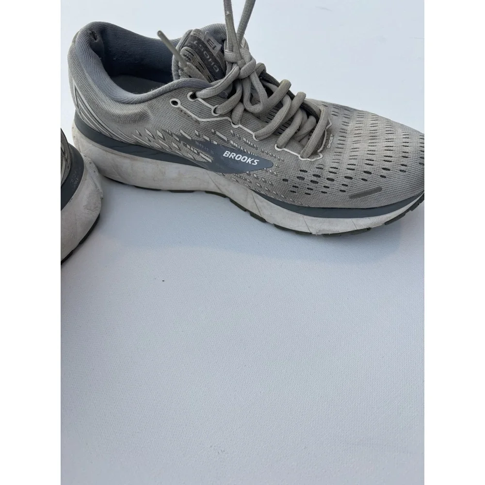 Brooks product size