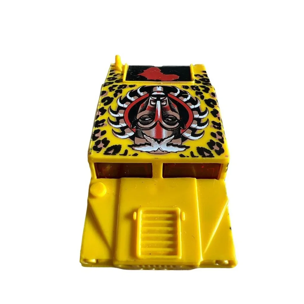 Hot‎ Wheels Leopard Safari AM General Corp Yellow Humvee Dated From 2004