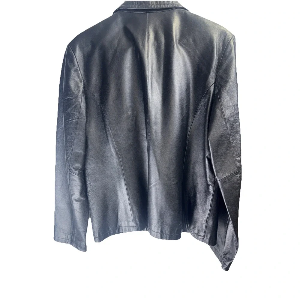 Tailor B. Moss moss black