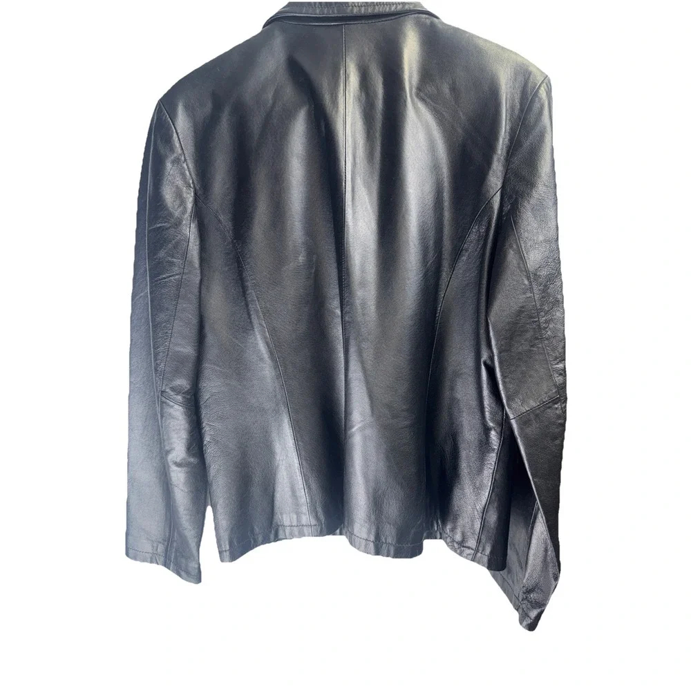 Tailor B. Moss moss black
