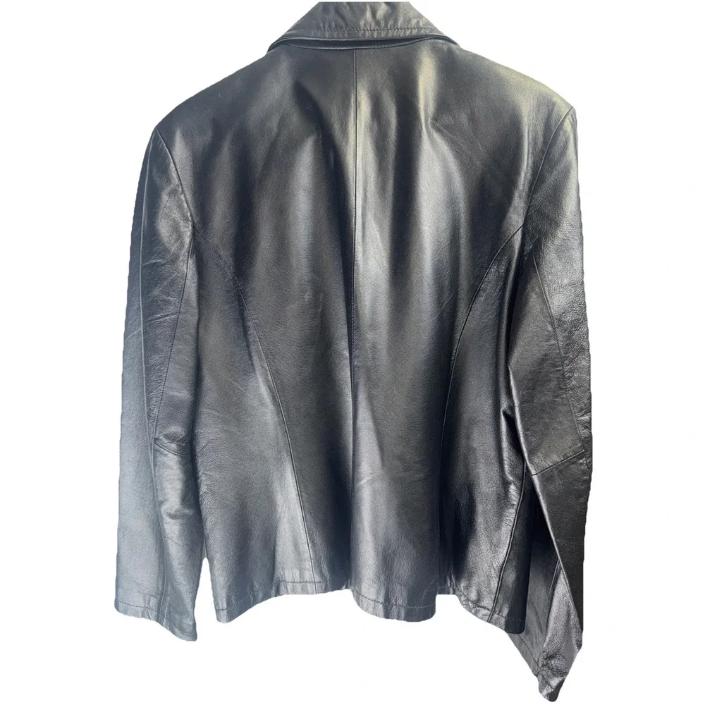Tailor B. Moss moss black