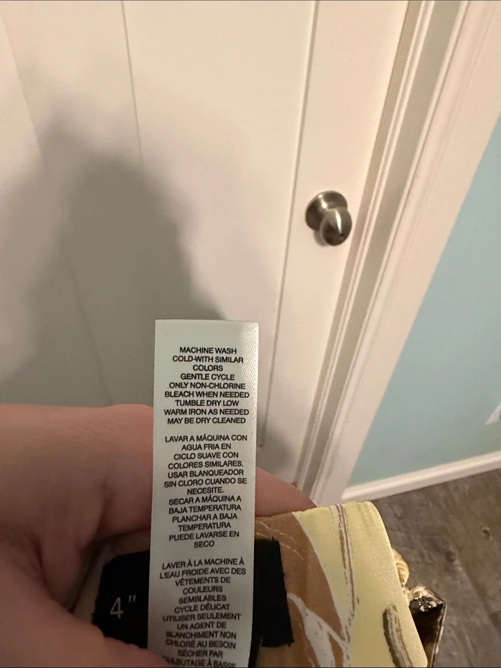 White House Black Market whbm white