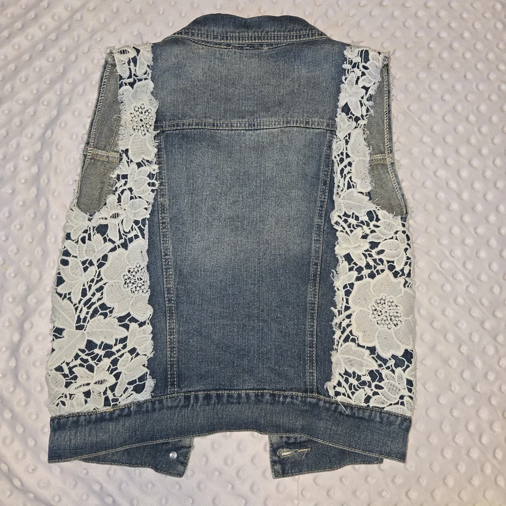 Buzz stylish denim