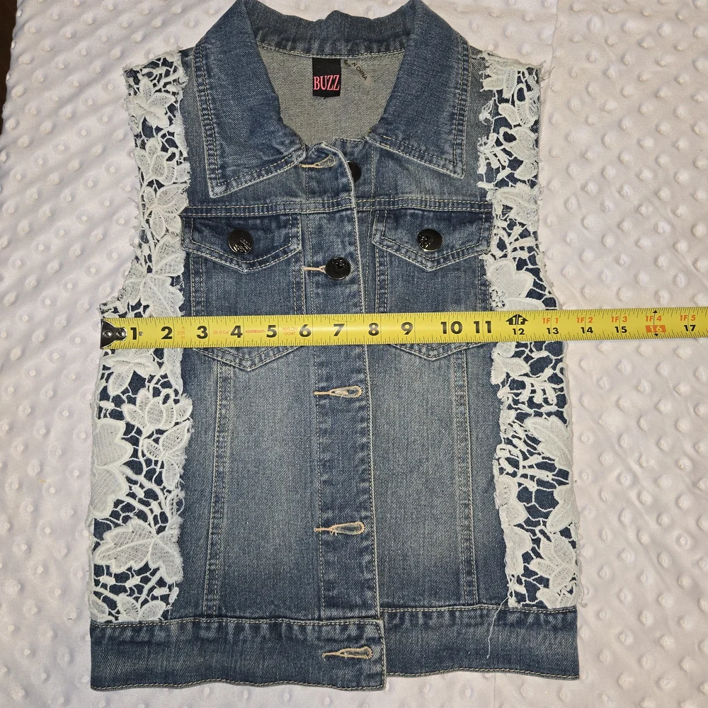 Buzz stylish denim