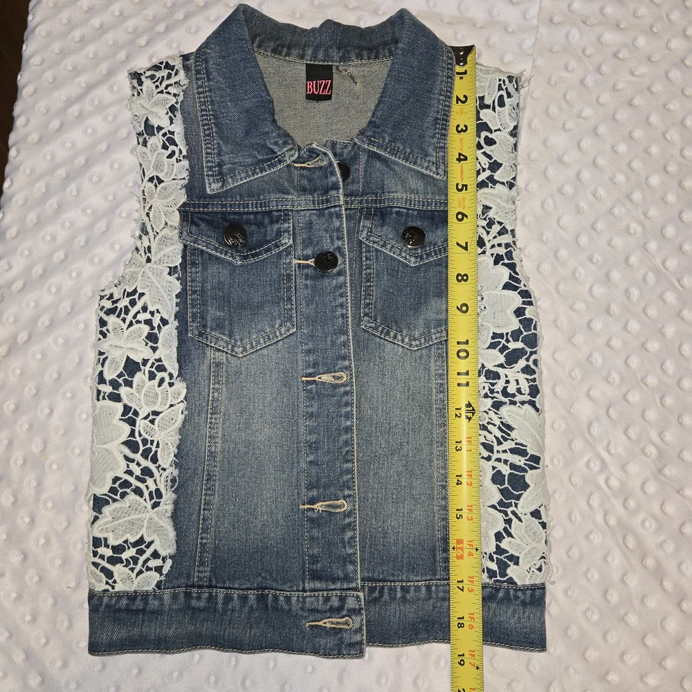 Buzz stylish denim