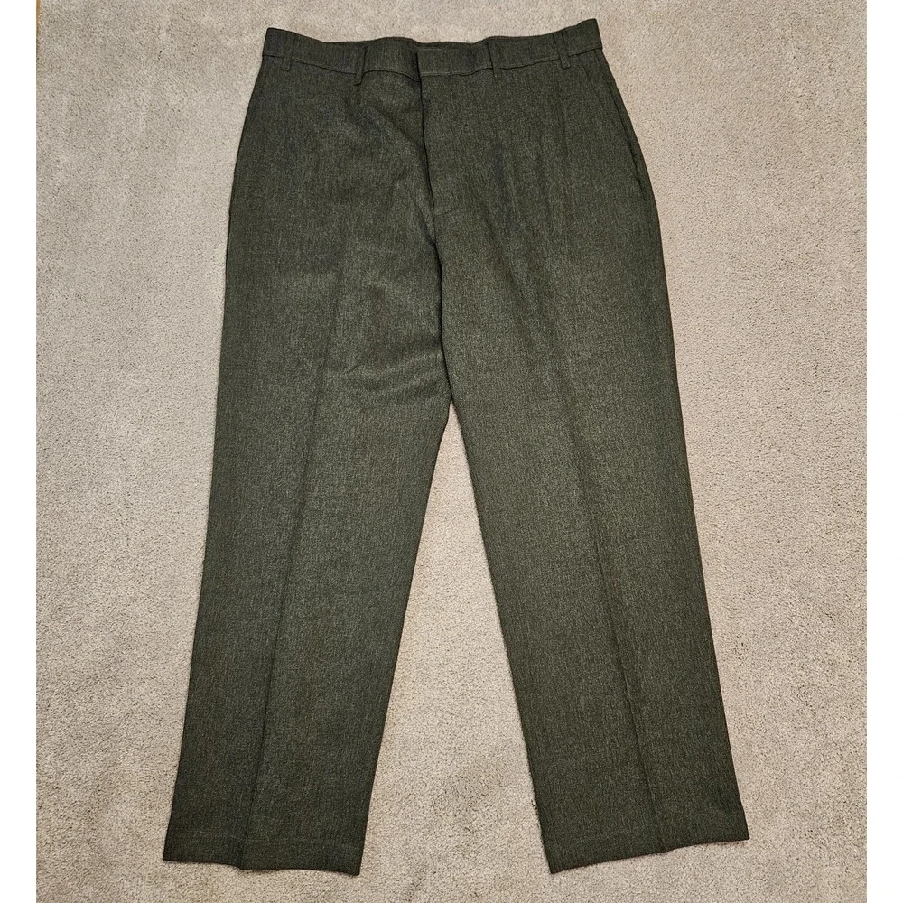 Vintage Levi's Action Slacks Men's‎ Dress Pants W38 L30 Gray Heather Pleated