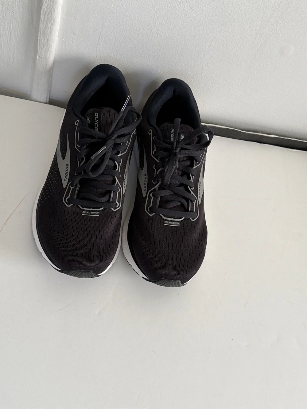 Brooks glycero running