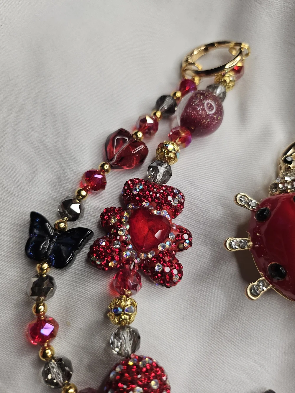 N/A bold red