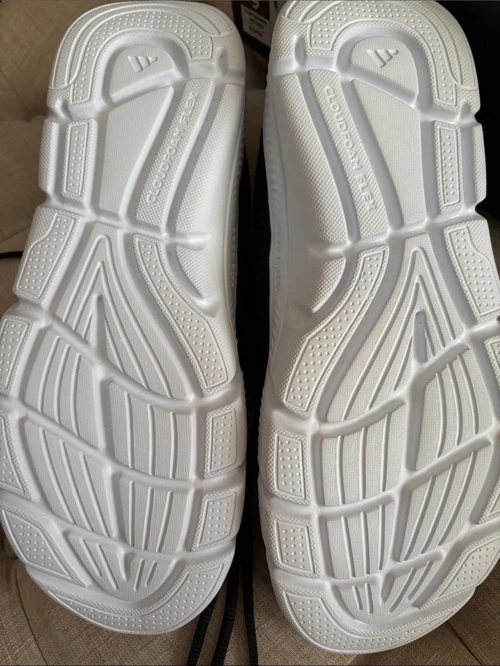 adidas breathable black