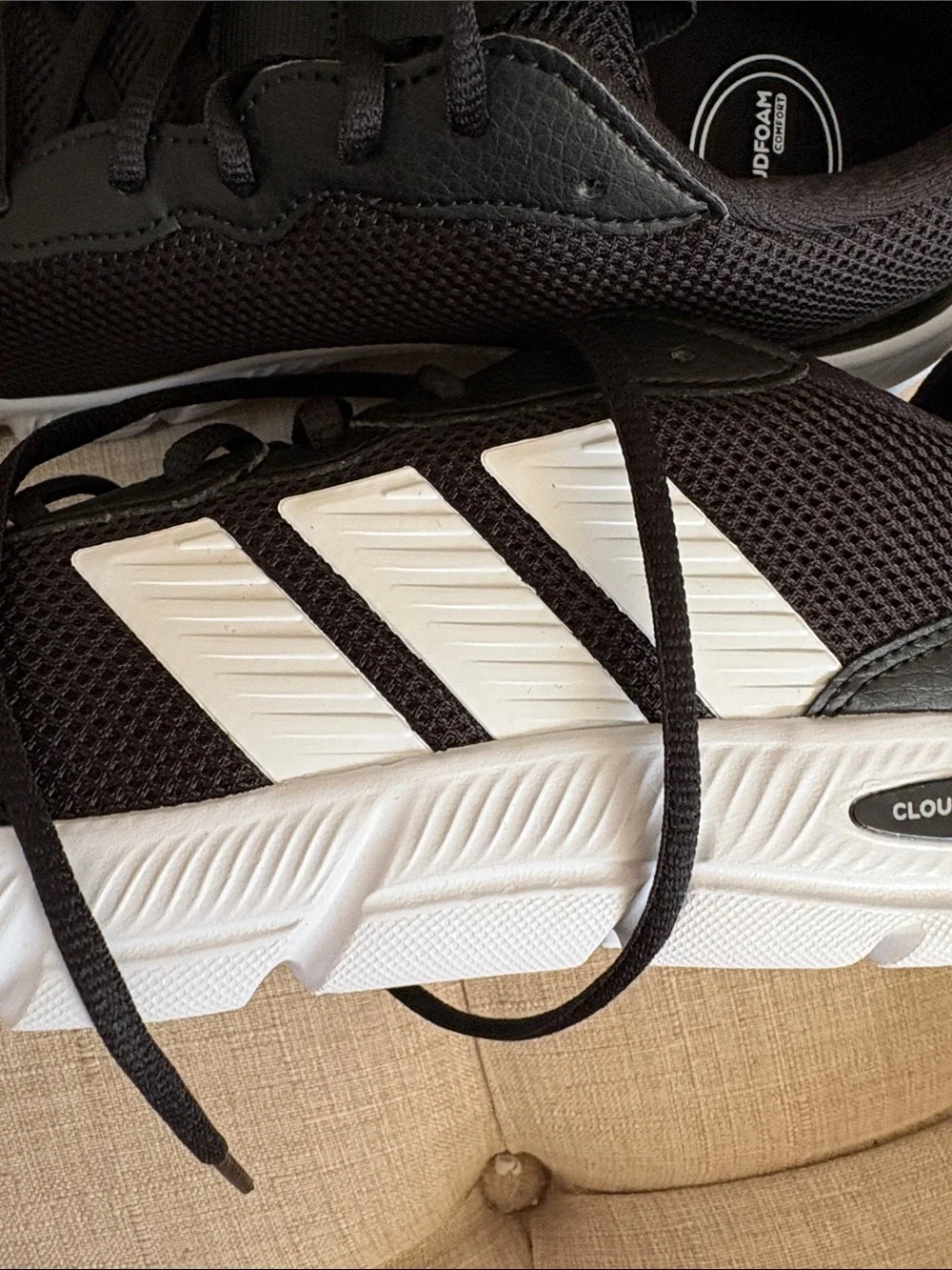 adidas breathable black