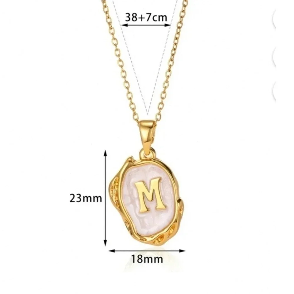 Dainty coastal Jewelry 'P' 18k Gold Plated Oceanus Initial Pearl Oyster Necklace