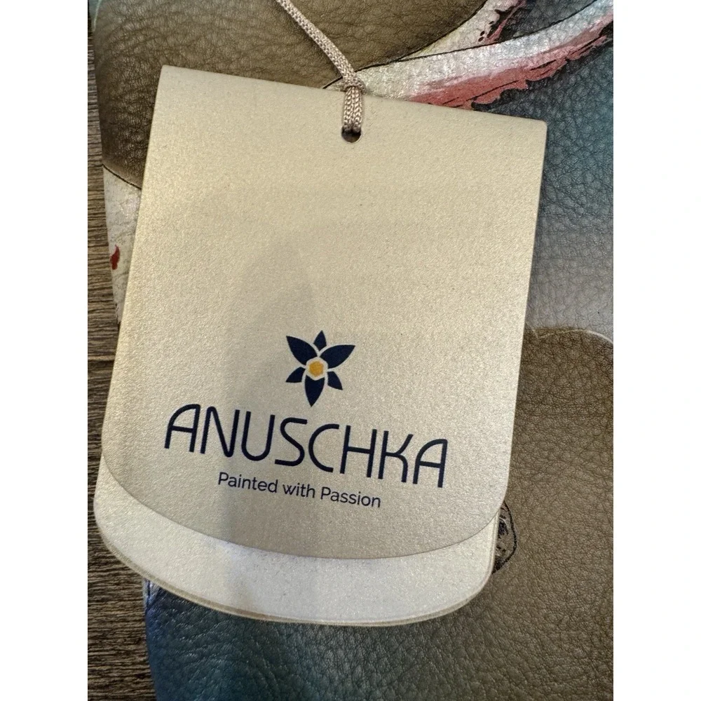Anuschka handpainted leather