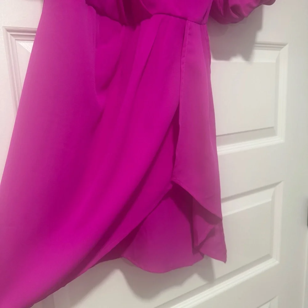 Flying Tomato vibrant magenta