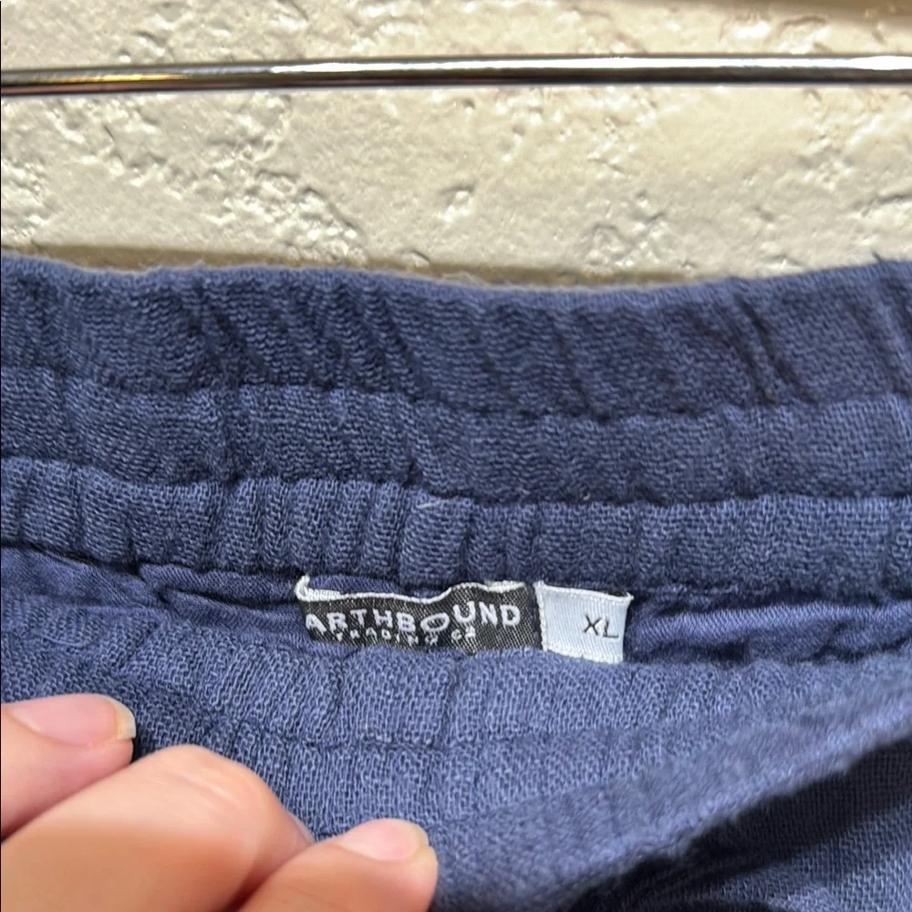 EARTHBOUND trading navy