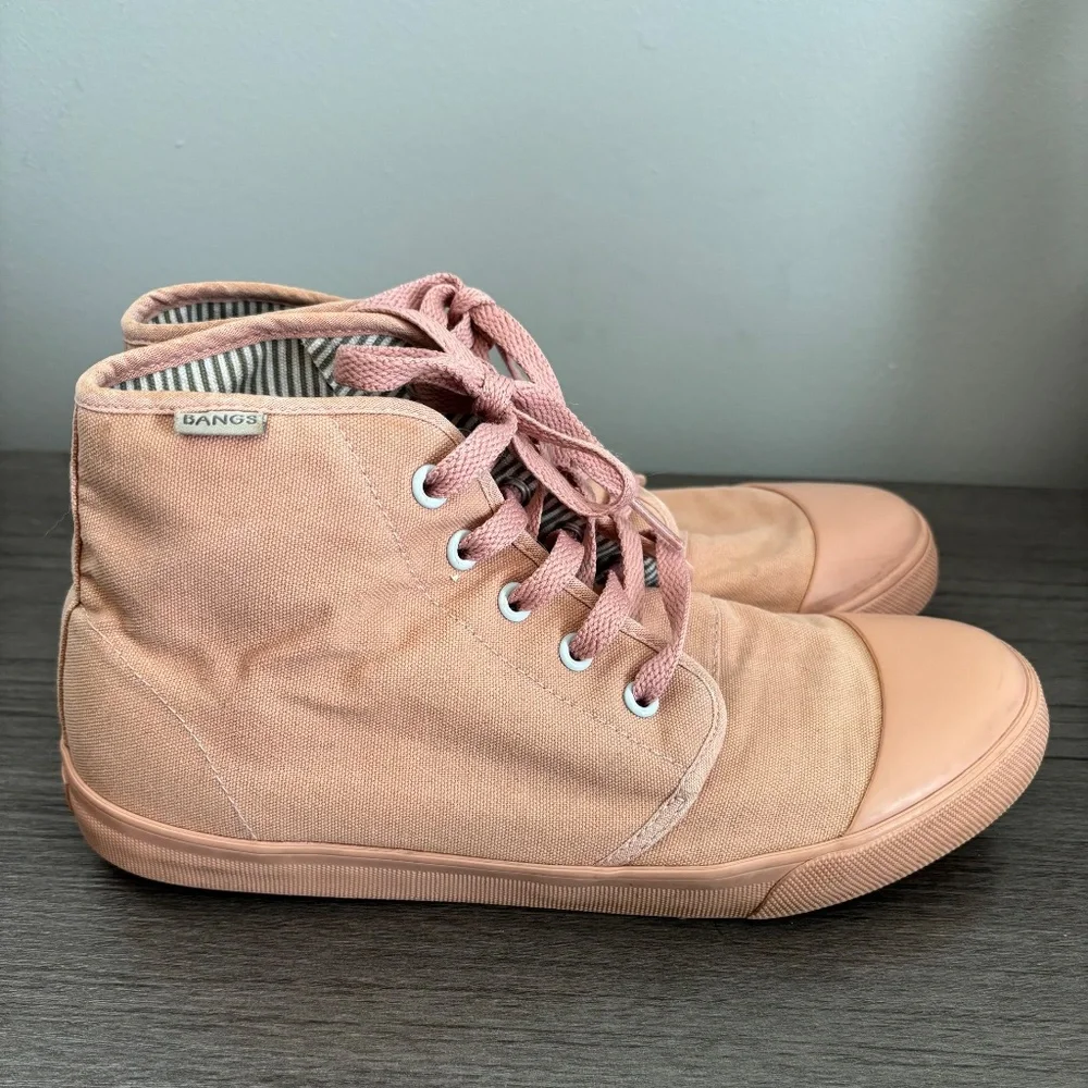 Bangs canvas pink