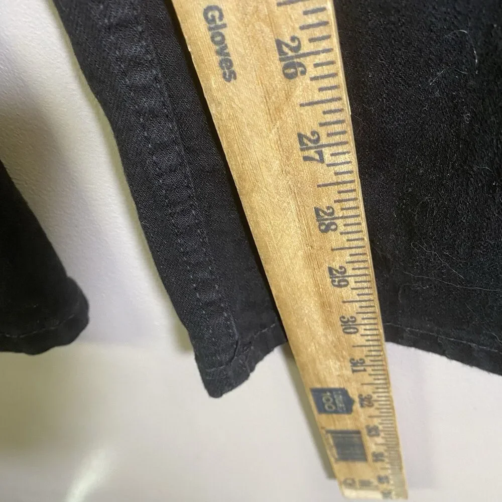 Levis very good