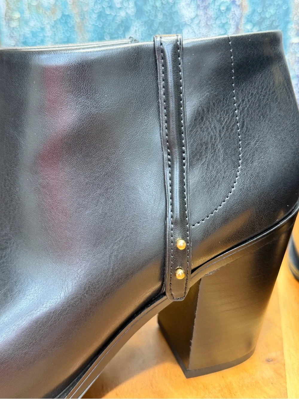 Franco Sarto sleek pair