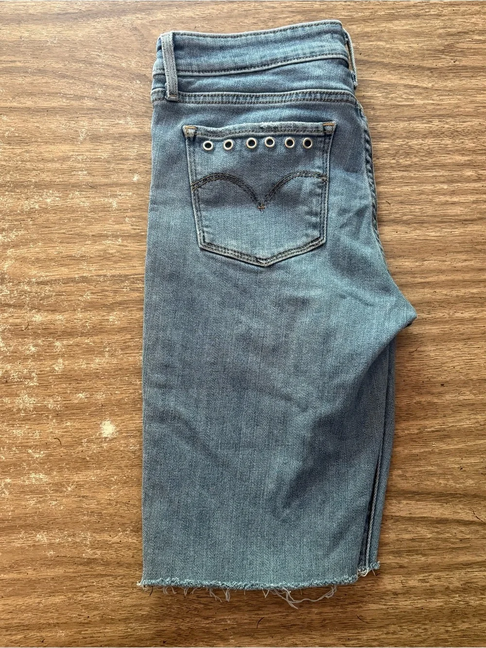 Levis levi’s 711