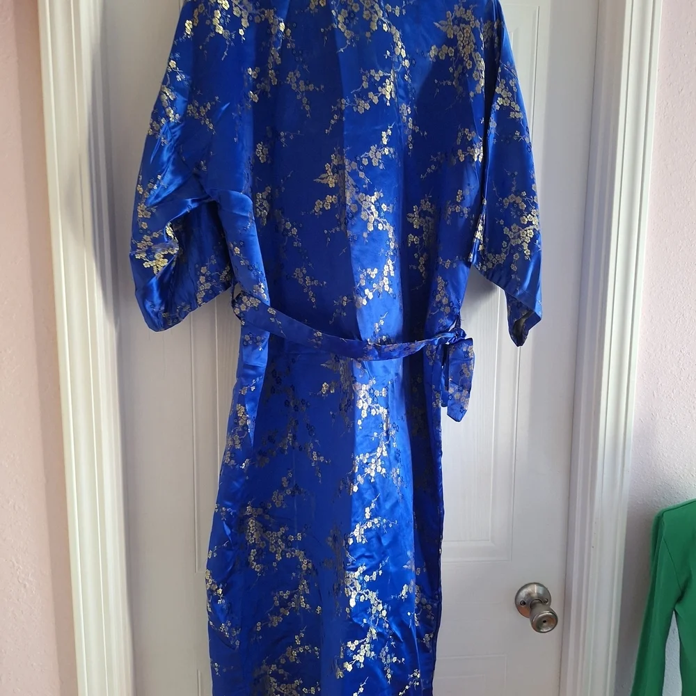 Vintage Jennifer elegant blue