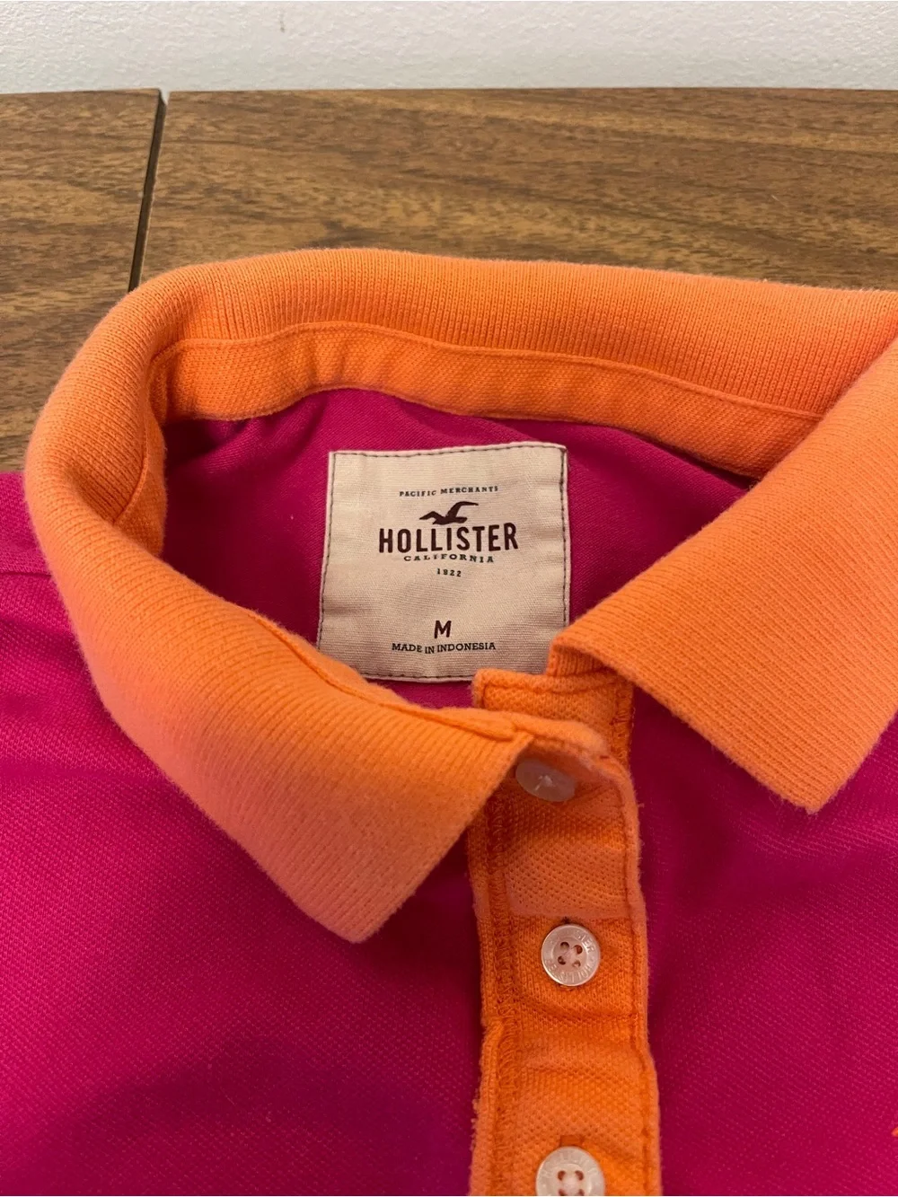 Hollister brand size
