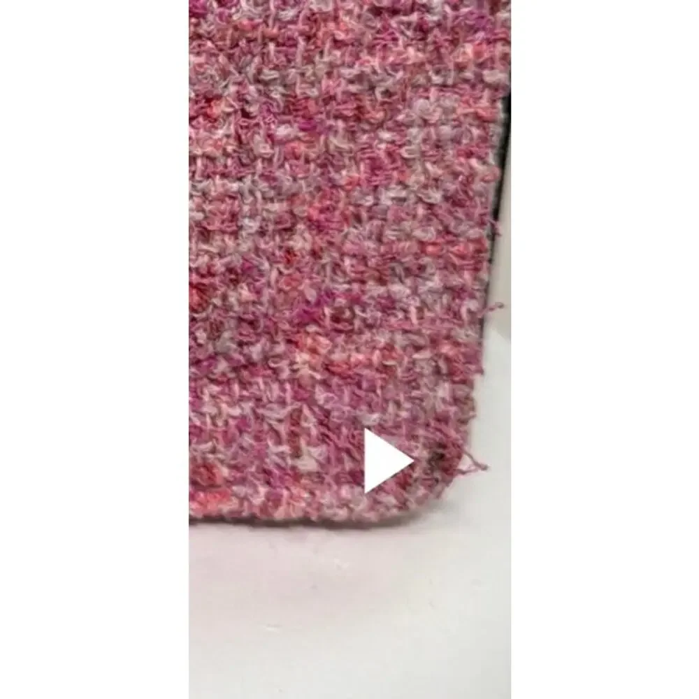 CHANEL great pink
