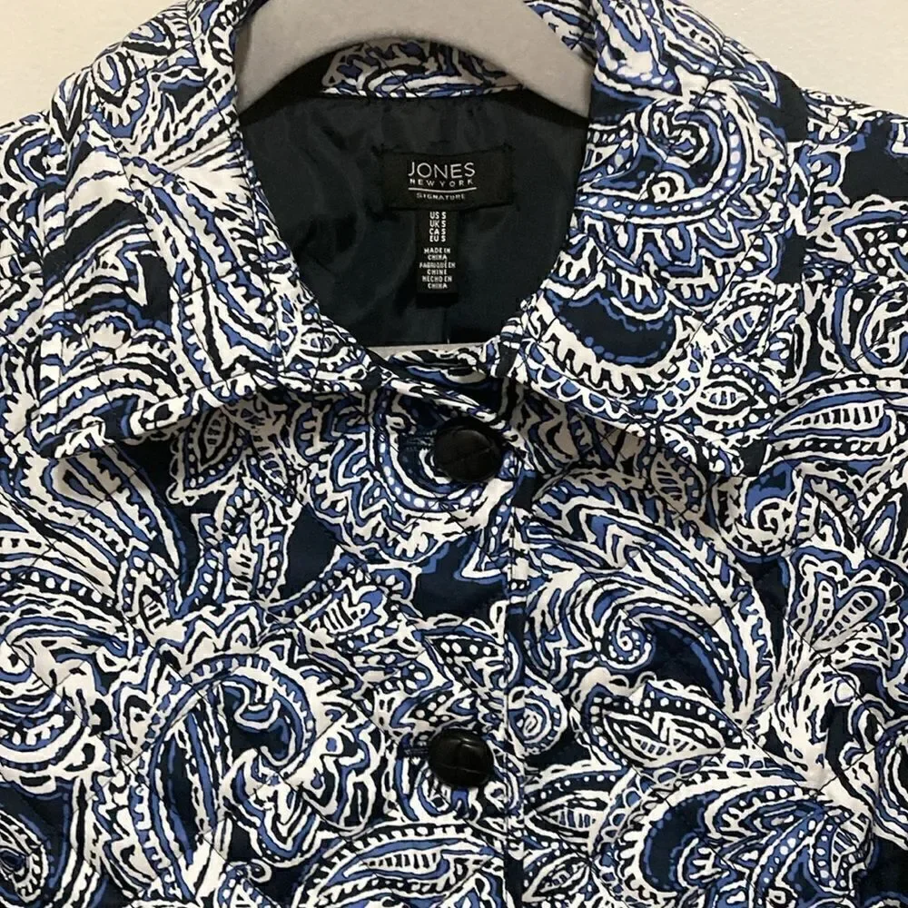 Jones New York paisley sleeve