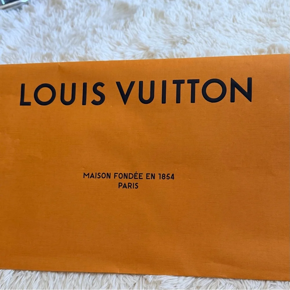 Louis Vuitton louis vuitton