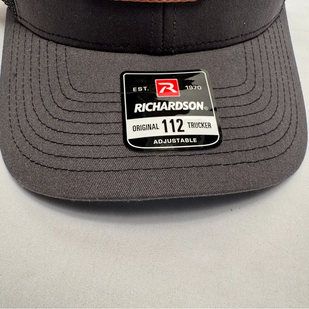 Richardson 112 trucker