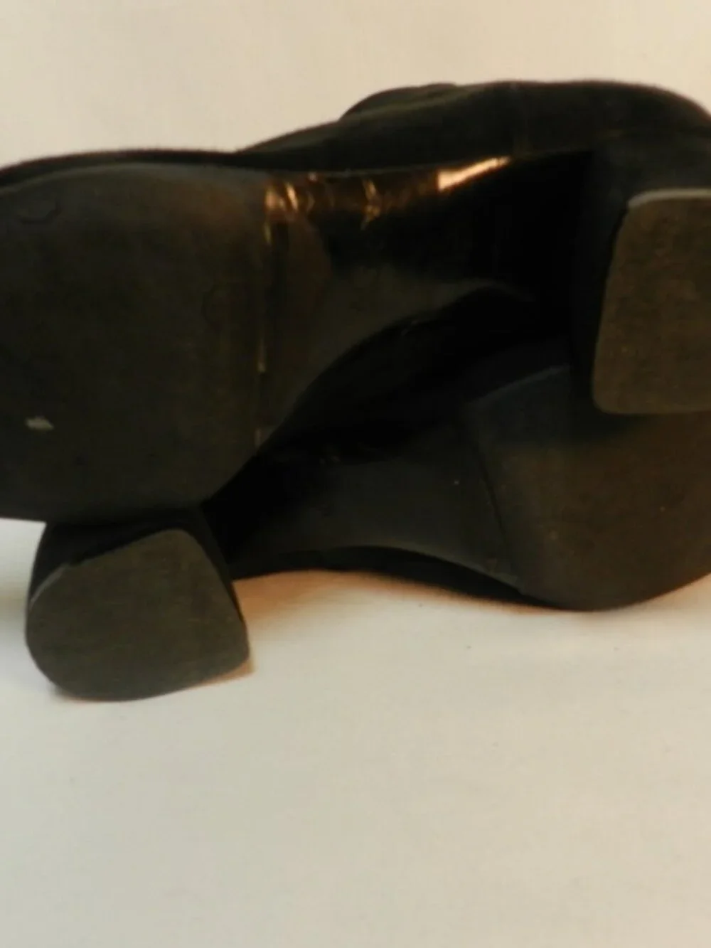 AGL Suede Size 37.5 US 7.5 black ankle zip pumps heels Attilio Giusti Italy