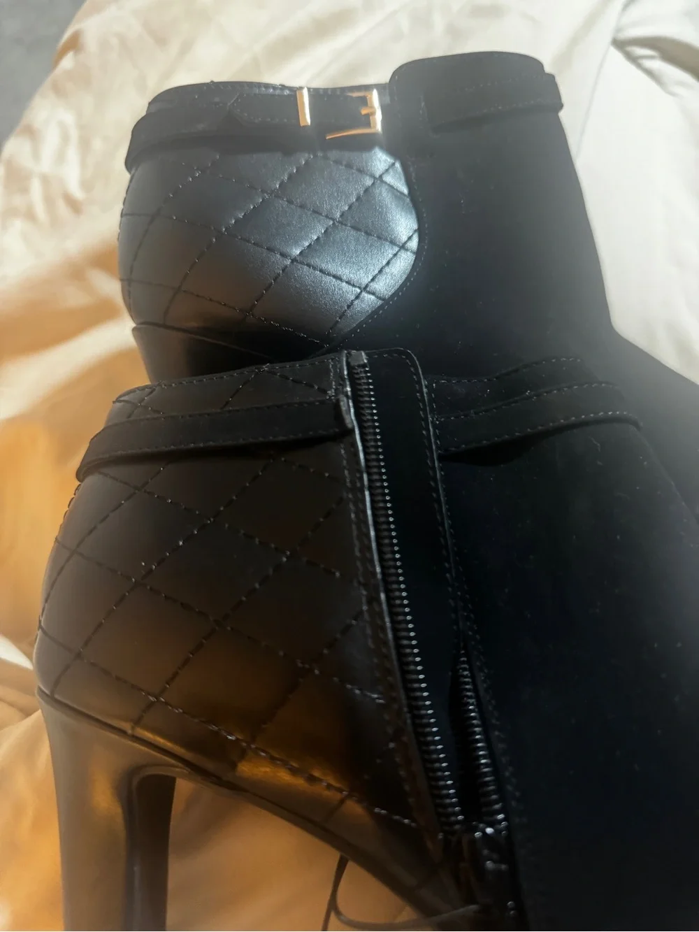 Impo sleek black