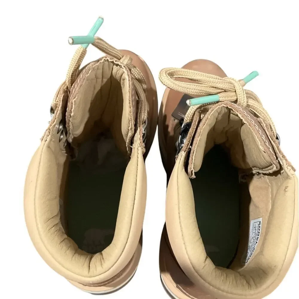 Sorel full light upper